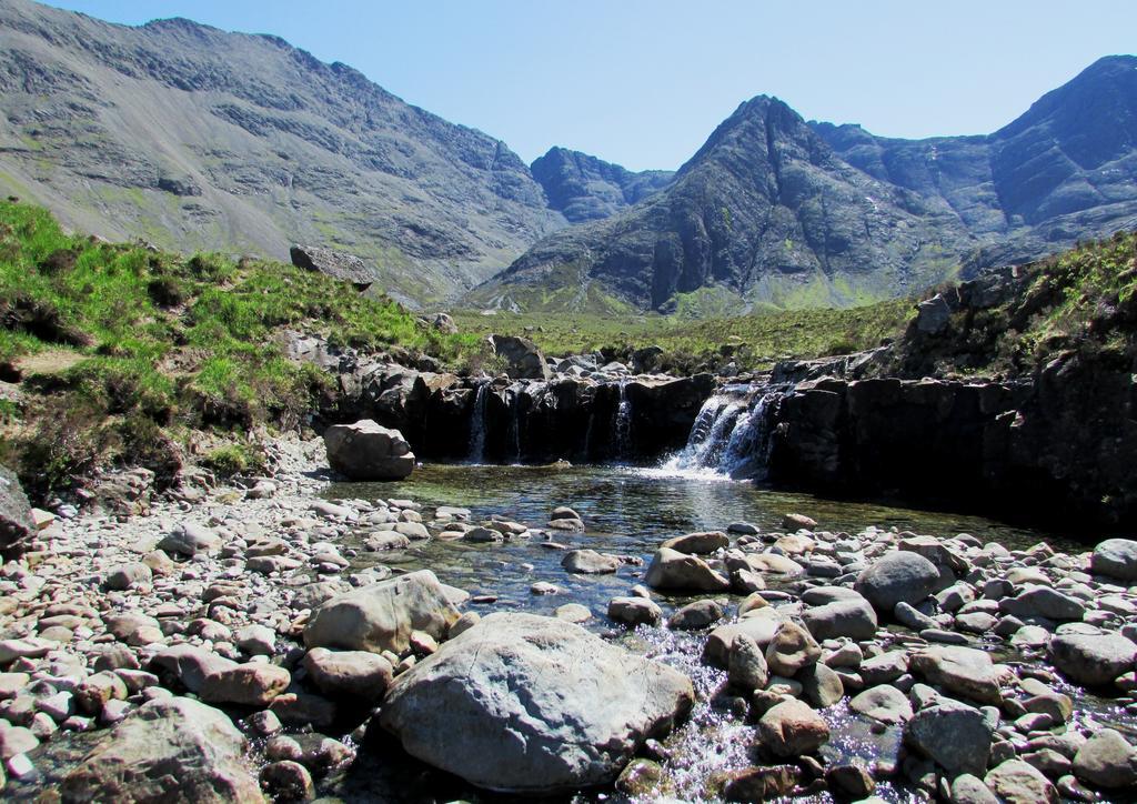 Waterfall View Milovaig ภายนอก รูปภาพ
