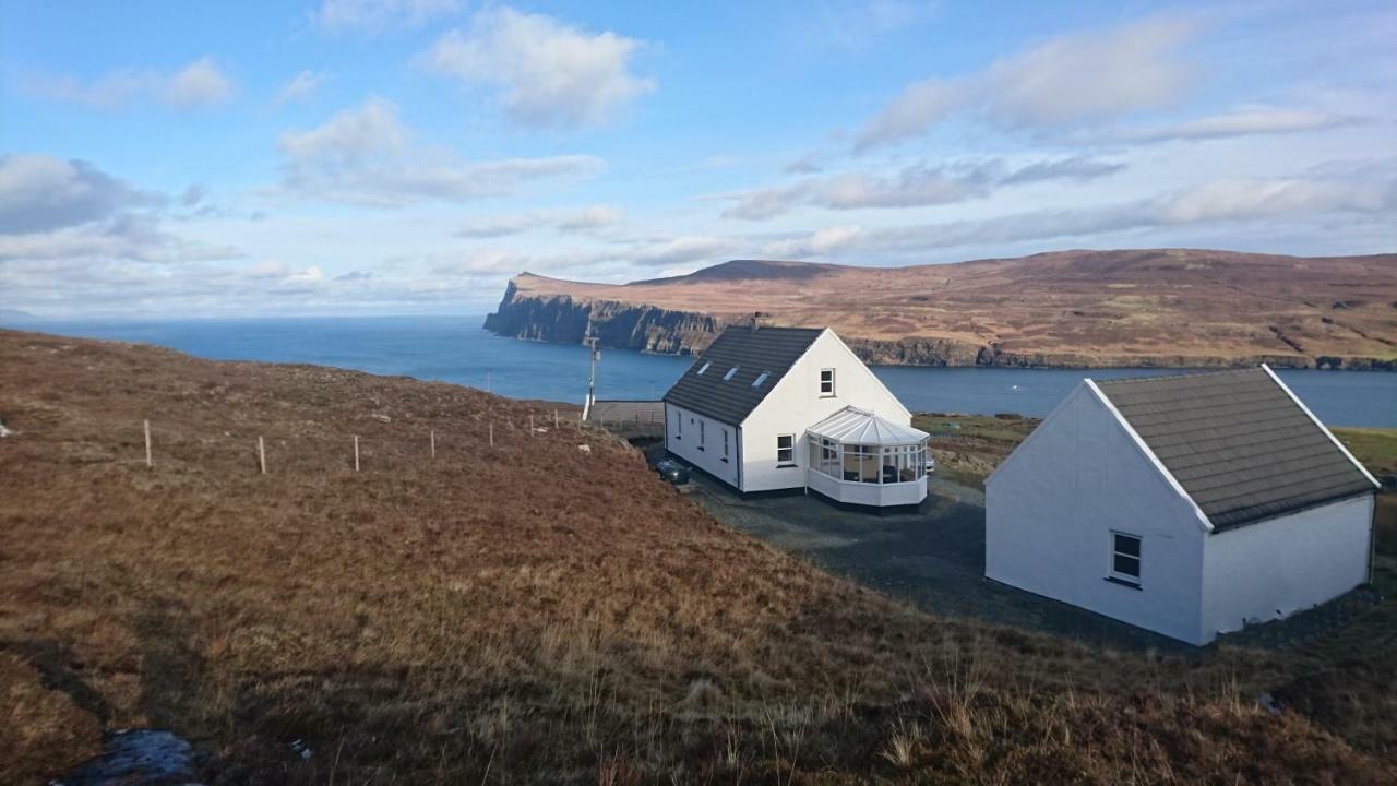Waterfall View Milovaig ภายนอก รูปภาพ